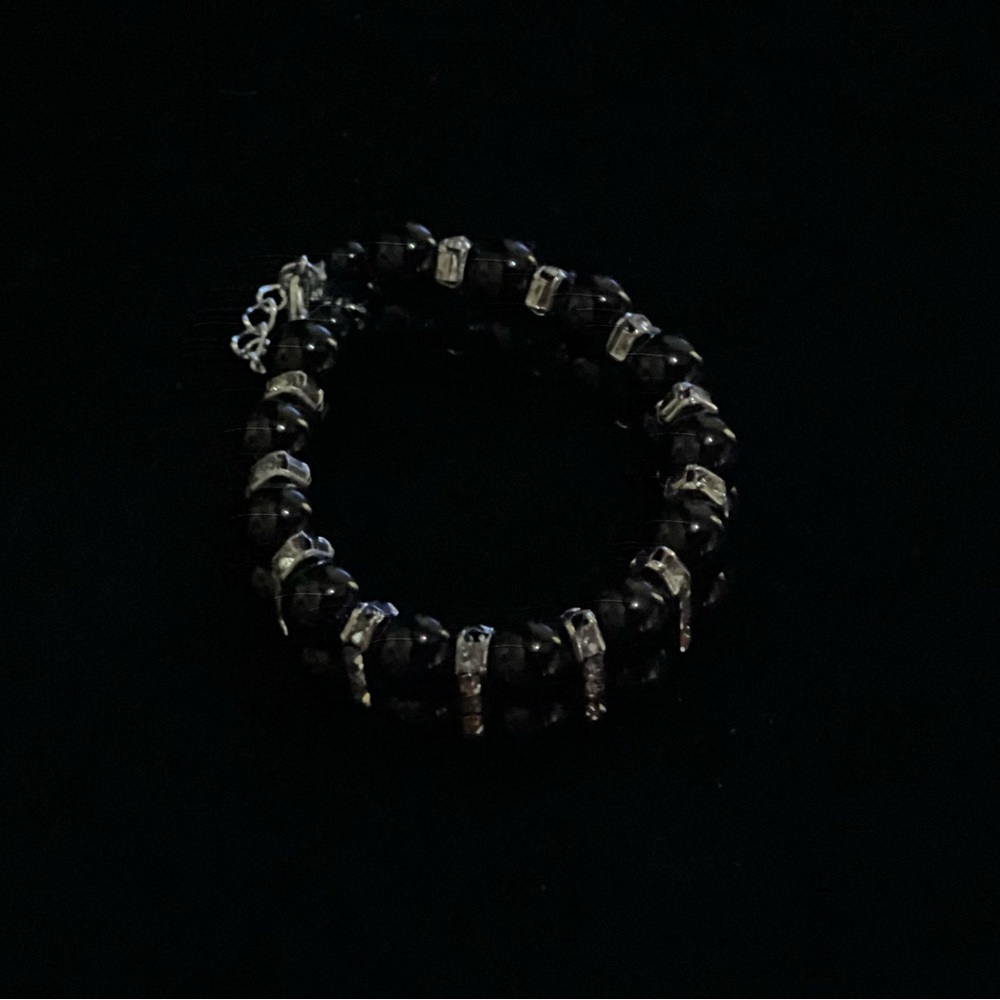 Black beaded and diamond bracelet